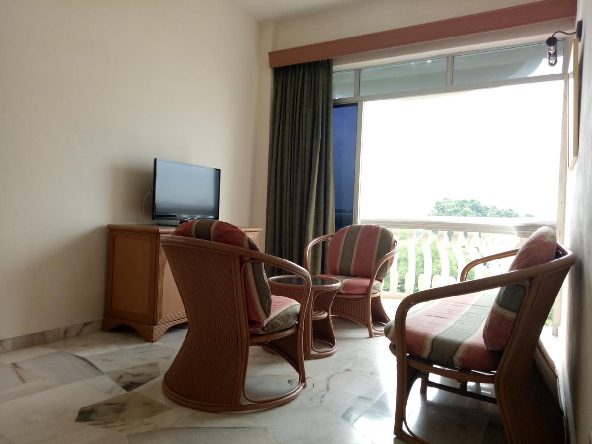 Ruiyas Sea View Condominium Portdickson Port Dickson Eksteriør billede